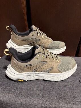 HOKA One One Anacapa 2 Low GORE-TEX Olive Haze Trail Hiker Shoes
